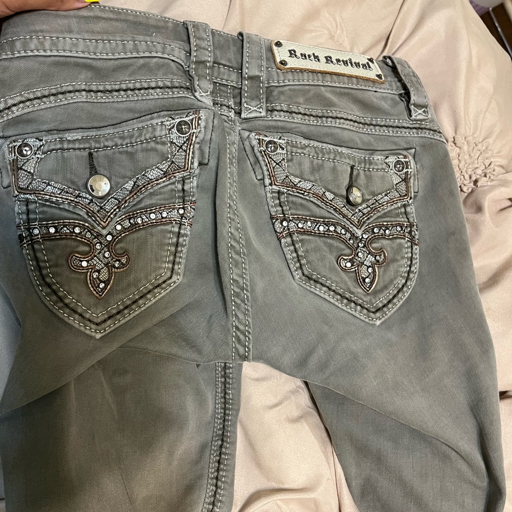 Rock Revival Gray Jeans with Rhinestone Embellishments